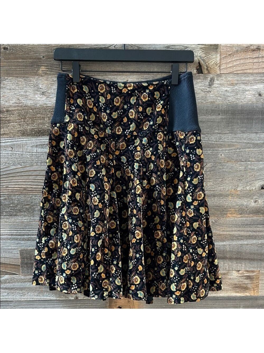 Free People Velvet Floral Elastic Waist Skirt Size 4